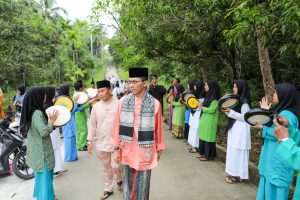 Di Air Raja Amsakar Cerita Dirinya, Rudi, Marlin dan Warga Air Raja