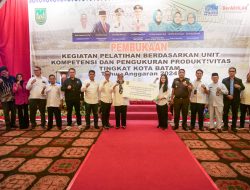 Seribuan Pencaker Batam Ikut Pelatihan dan Terima BPJS Naker