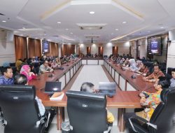 Pemko Kooperatif Sampaikan Laporan Keuangan dalam Exit Meeting BPK RI