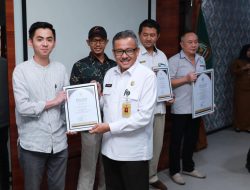 Berhasil Bantu Tekan Inflasi, BI Kepri dan Assosiasi Distributor Terima Penghargaan dari Pemko Batam