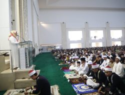 Marlin Sholat Idul Adha di Masjid Sultan: Dalam Hidup Butuh Keikhlasan dan Niat yang Tulus