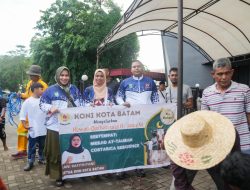 Perayaan Idul Adha, KONI Batam Bagikan Daging Kurban untuk Masyarakat