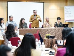 𝐉𝐞𝐟𝐫𝐢𝐝𝐢𝐧 𝐁𝐮𝐤𝐚 𝐖𝐨𝐫𝐤𝐬𝐡𝐨𝐩 𝐊𝐞𝐭𝐞𝐫𝐚𝐦𝐩𝐢𝐥𝐚𝐧 𝐏𝐞𝐦𝐛𝐞𝐥𝐚𝐚𝐧 𝐏𝐢𝐝𝐚𝐧𝐚, 𝐃𝐢𝐢𝐤𝐮𝐭𝐢 𝐏𝐞𝐧𝐠𝐚𝐜𝐚𝐫𝐚 𝐁𝐚𝐭𝐚𝐦