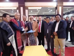 Batak Toba Nahumaliang Batam Disapa Rudi Sebelum Dikukuhkan