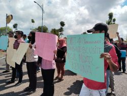Demo Aktivis Lingkungan Pertanyakan Dana Jaminan Perusahaan Tambang ke Gubernur Kepri