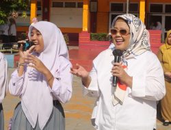 Marlin Motivasi Siswa SMK Negeri 2 Gantungkan Cita-Cita Setinggi Langit