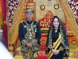 Kepala dan Wakil Kepala BP Batam Resmi Ditabalkan Gelar Adat oleh LAM Kepri Kota Batam