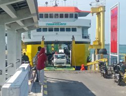 Penumpang Roro Keluhkan Layanan Loket Hanya Satu, Penyebab Antrean Panjang