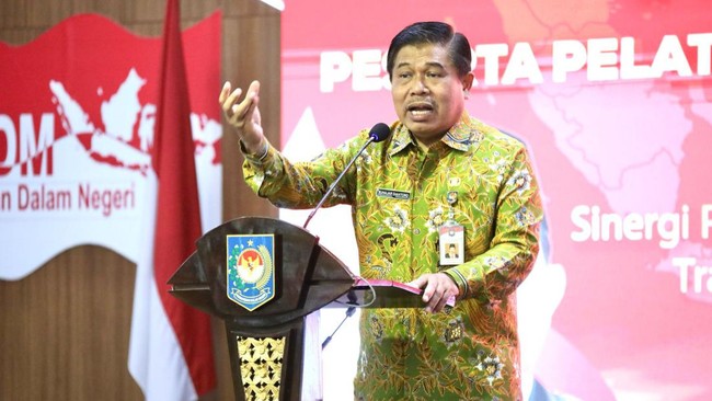 Suhajar Diantoro dilantik Presiden Prabowo Subianto menjadi Wakil Kepala Badan Otorita Pengelola Pantura Jawa. [f.arsip]