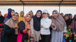 Li Claudia Chandra Salurkan Bantuan dan Sumbangan Pembangunan di Rempang Eco City (2)