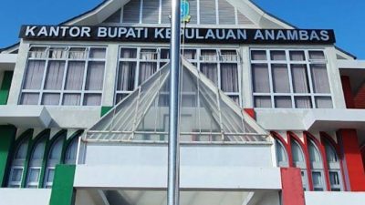 Isap Sabu Diruang Kerja Camat Siantan Tengah Anambas Diamankan Polisi