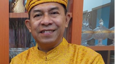 Perangi Belanda dari Istana Kota Piring