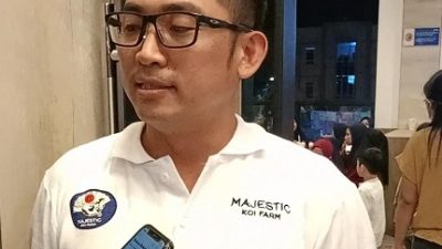 Bahagiakan Anak Yatim, Majestic Koi Farm Belanjakan Baju Lebaran untuk 128 Anak di Tanjungpinang