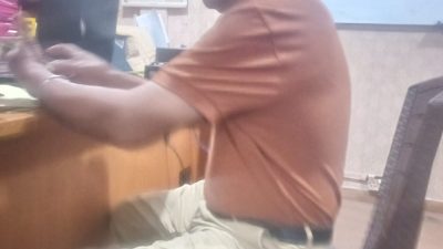 Hot Asi Silitonga ketika melaporkan ancaman pembunuhan yang diterimanya ke Polres Tanjungpinang, Selasa (21/4/2026). Foto.ist