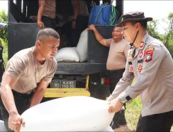 Taklukkan Medan Sulit, Polres Lingga Kawal 2,75 Ton Jagung ke Bulog