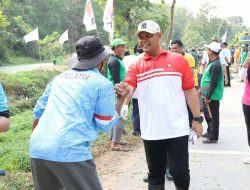 Ketua DPRD Kepri H Iman Sutiawan Bersama Masyarakat di Sei Beduk Hadiri Acara ASRI